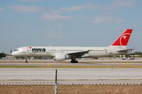 N525US @ KFLL - NW B752 in Florida - by FerryPNL