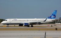 N190JB @ KFLL - ERJ190 taxiing - by FerryPNL