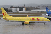 D-ATUL @ LOWS - TUI Fly Boeing 737 - by Thomas Ranner