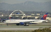 N709DN @ KLAX - Taxiing to gate - by Todd Royer