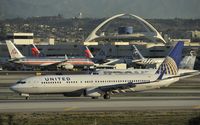 N31412 @ KLAX - Taxiing to gate - by Todd Royer