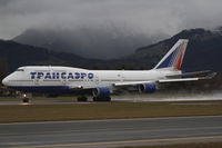 EI-XLF @ LOWS - Transaero Boeing 747 - by Thomas Ranner