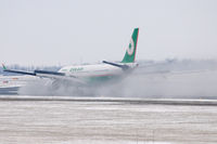 B-16310 @ VIE - EVA AIR - by Chris Jilli