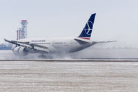 SP-LRB @ LOWW - LOT Polish Airlines 787-85D - by Markus Bayer