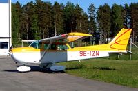SE-IZN @ ESKN - Cessna 172N Skyhawk [172-73647] Stockholm-Skavasta~SE 31/05/2002 - by Ray Barber