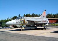 37403 @ ESCM - Saab JA.37 Viggen [37403] (Swedish AF) Uppsala~SE 29/05/2002