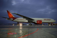 VT-ALF @ LOWW - Air India Boeing 777-200 - by Dietmar Schreiber - VAP