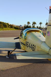 N6446L @ KSMO - Santa Monica Airport parking
