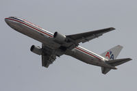 N39367 @ DFW - American Airlines at DFW Airport.