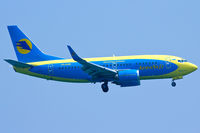 UR-AAM @ LCLK - AeroSvit Airlines