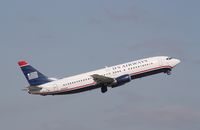 N459UW @ KFLL - Boeing 737-400 - by Mark Pasqualino