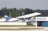 N284JB @ KFLL - ERJ 190-100 IGW