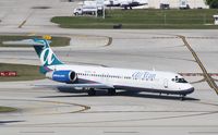 N935AT @ KFLL - Boeing 717-200