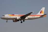 EC-HUK @ LEBL - Landing - by micka2b