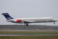 SE-DIP @ EKCH - Landing - by micka2b