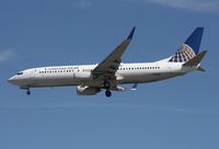 N36247 @ TPA - Continental 737-800