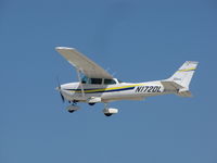 N172DL @ KOSH - DEPARTING OSHKOSH - by steveowen