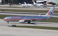 N901NN @ KFLL - Boeing 737-800 - by Mark Pasqualino
