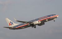 N858NN @ KFLL - Boeing 737-800 - by Mark Pasqualino