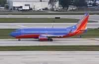 N372SW @ KFLL - Boeing 737-300 - by Mark Pasqualino