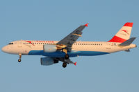 OE-LBN @ VIE - Austrian Airlines - by Chris Jilli