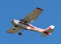 N7617U @ DTN - Departing Downtown Shreveport. - by paulp