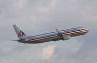 N814NN @ KFLL - Boeing 737-800 - by Mark Pasqualino