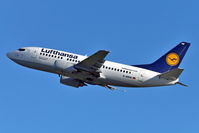 D-ABIW @ EDDL - Lufthansa Boeing B737-530 take off in EDDL/DUS
