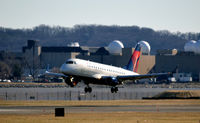 N860RW @ KDCA - Landing DCA - by Ronald Barker