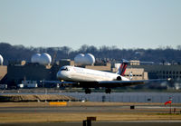 N964DL @ KDCA - Landing DCA - by Ronald Barker