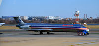 N7543A @ KDCA - Pushback DCA - by Ronald Barker