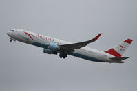 OE-LAZ @ LOWW - Austrian Boeing 767 - by Thomas Ranner