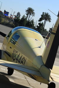 N6446L @ KSMO - 46L at the parking spot