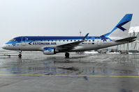 ES-AEC @ CGN - visitor - by Wolfgang Zilske