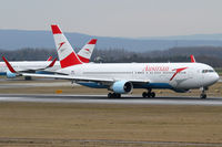OE-LAZ @ VIE - Austrian Airlines - by Joker767