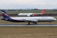VQ-BEG @ VIE - Aeroflot