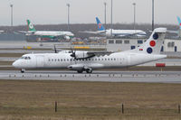 YU-ALO @ LOWW - JAT Airways ATR 72