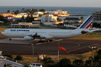 F-GLZS @ SXM - From the balcony of the Sonesta Hotel - by Wolfgang Zilske