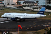 N503JB @ SXM - From the balcony of the Sonesta Hotel - by Wolfgang Zilske