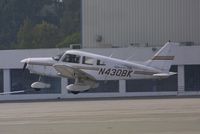 N4308K @ KSMO - At Santa Monica Airport - by lkuipers