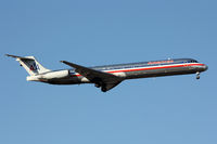 N499AA @ DFW - American Airlines landing at DFW Airport