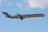 N579AA @ DFW - American Airlines landing at DFW Airport