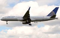 N34131 @ EGLL - United B752 landing in LHR - by FerryPNL