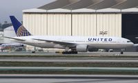 N788UA @ KLAX - Boeing 777-200