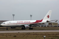 7T-VJZ @ LFPO - exit runway 26