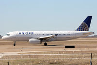 N473UA @ DFW - United Airlines A320 at DFW Airport