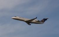 N928SW @ KLAX - CL-600-2B19 - by Mark Pasqualino