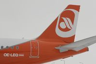 OE-LEQ @ LOWW - Niki Airbus 320 - by Dietmar Schreiber - VAP