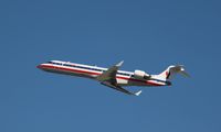 N527EA @ KLAX - CL-600-2C10
