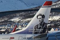 LN-NGG @ ENTC - 2012 Boeing 737-8JP(WL), c/n: 39018 bears a photo of  Gunnar Sonsteby on the tail